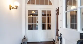 von_poll_real_estate_property_25220079_image_2