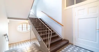 von_poll_real_estate_property_25220079_image_5