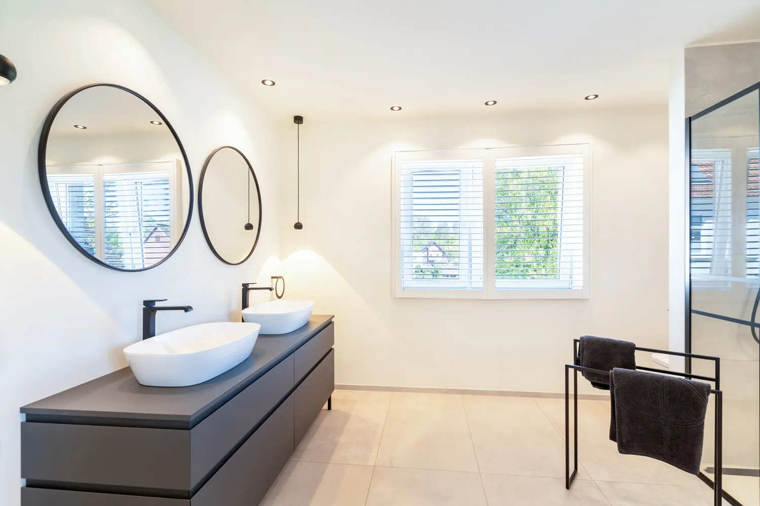 Bad im Loftstil
