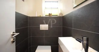 von_poll_real_estate_property_25226012_image_8