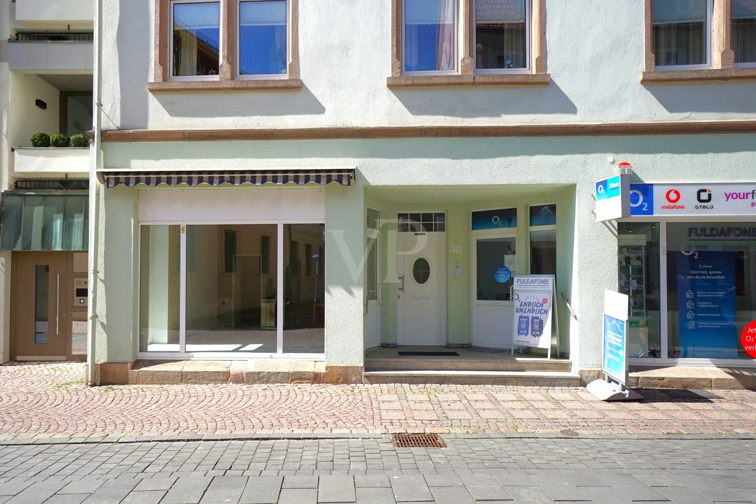 Schaufenster und Eingang