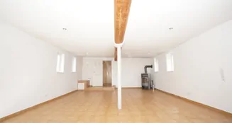 von_poll_real_estate_property_25226019_image_2