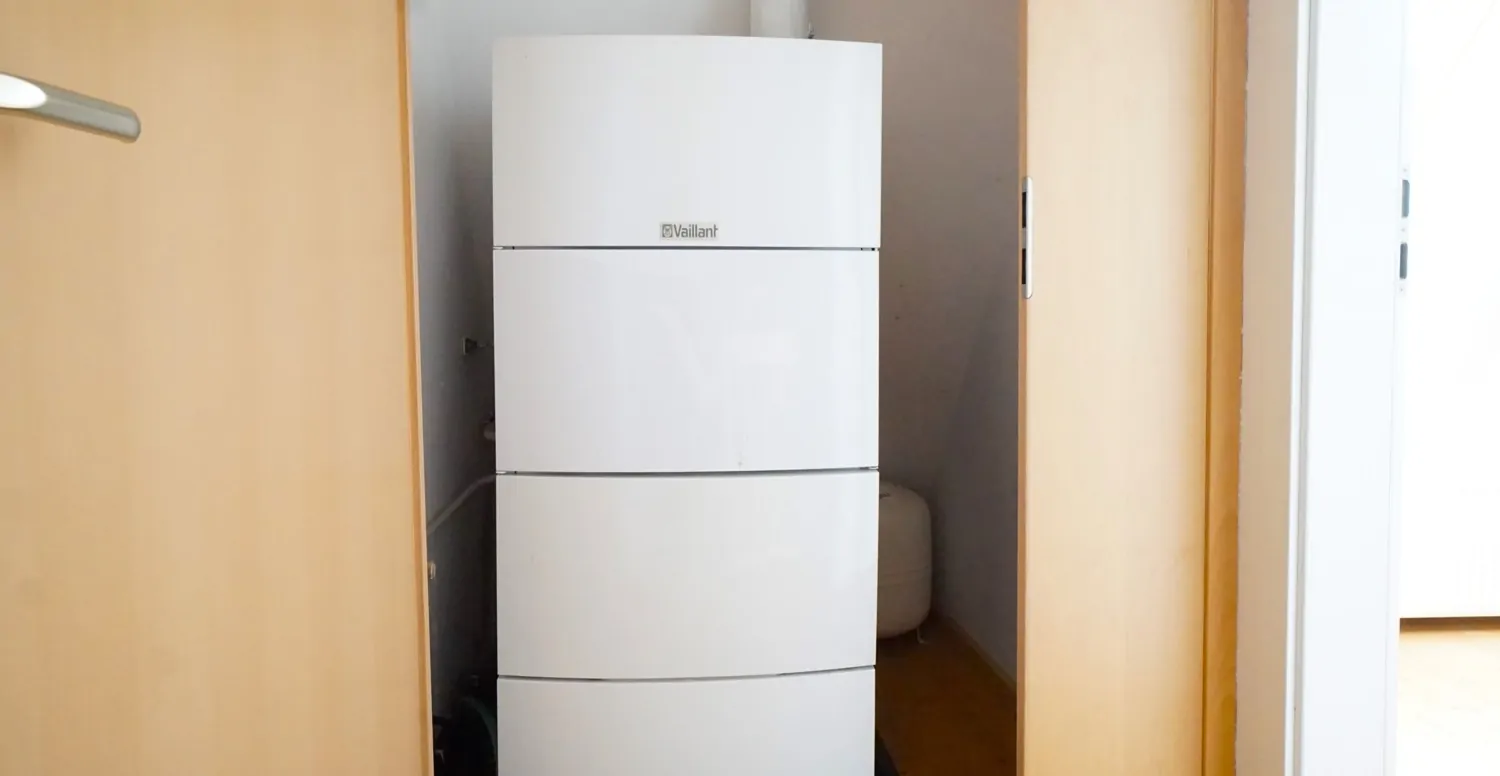 Gas-Brennwertheizung, DG