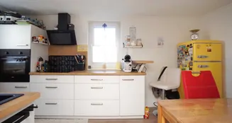 von_poll_real_estate_property_25226020_image_2