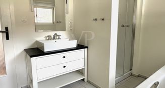 von_poll_real_estate_property_25226018_image_7