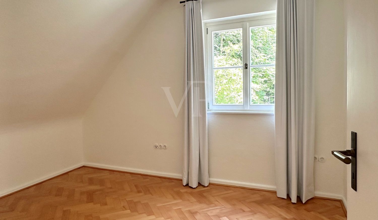 Zimmer 2 DG