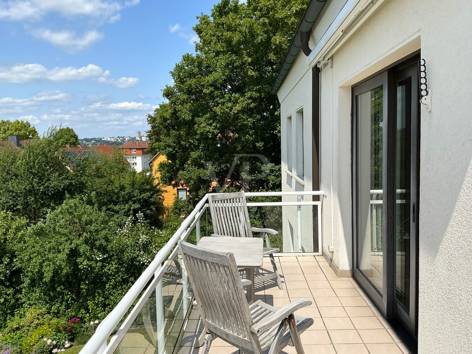 Balkon OG