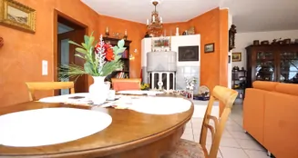 von_poll_real_estate_property_26226010_image_5