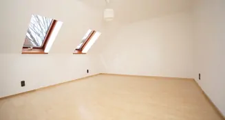 von_poll_real_estate_property_26226010_image_22