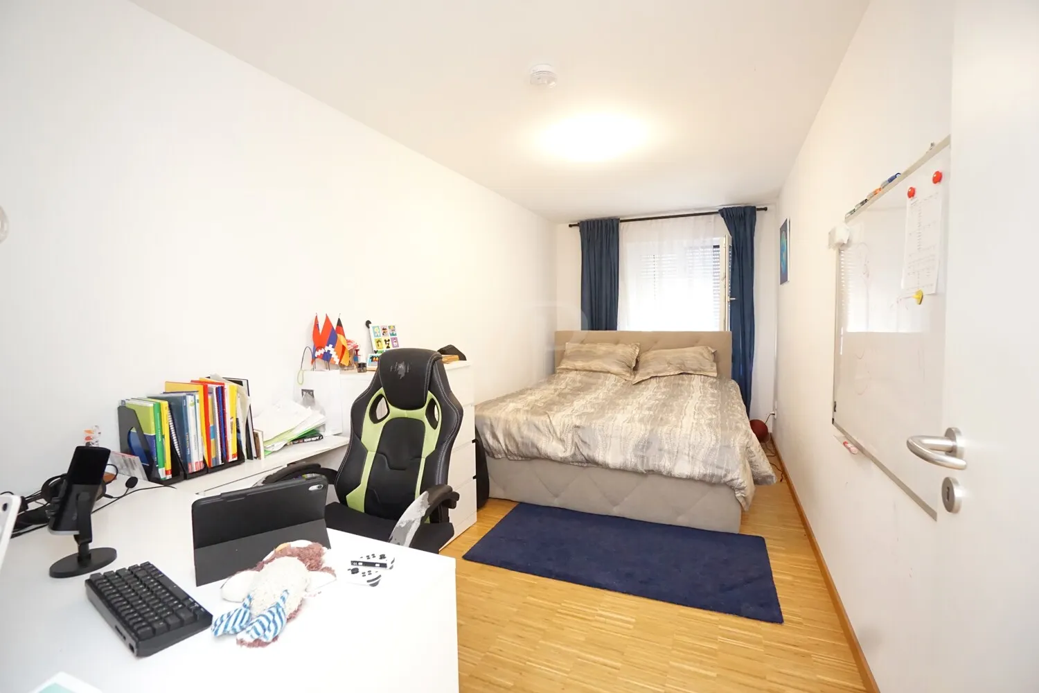 Gäste- oder Arbeitszimmer