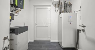von_poll_real_estate_property_25147002_image_3