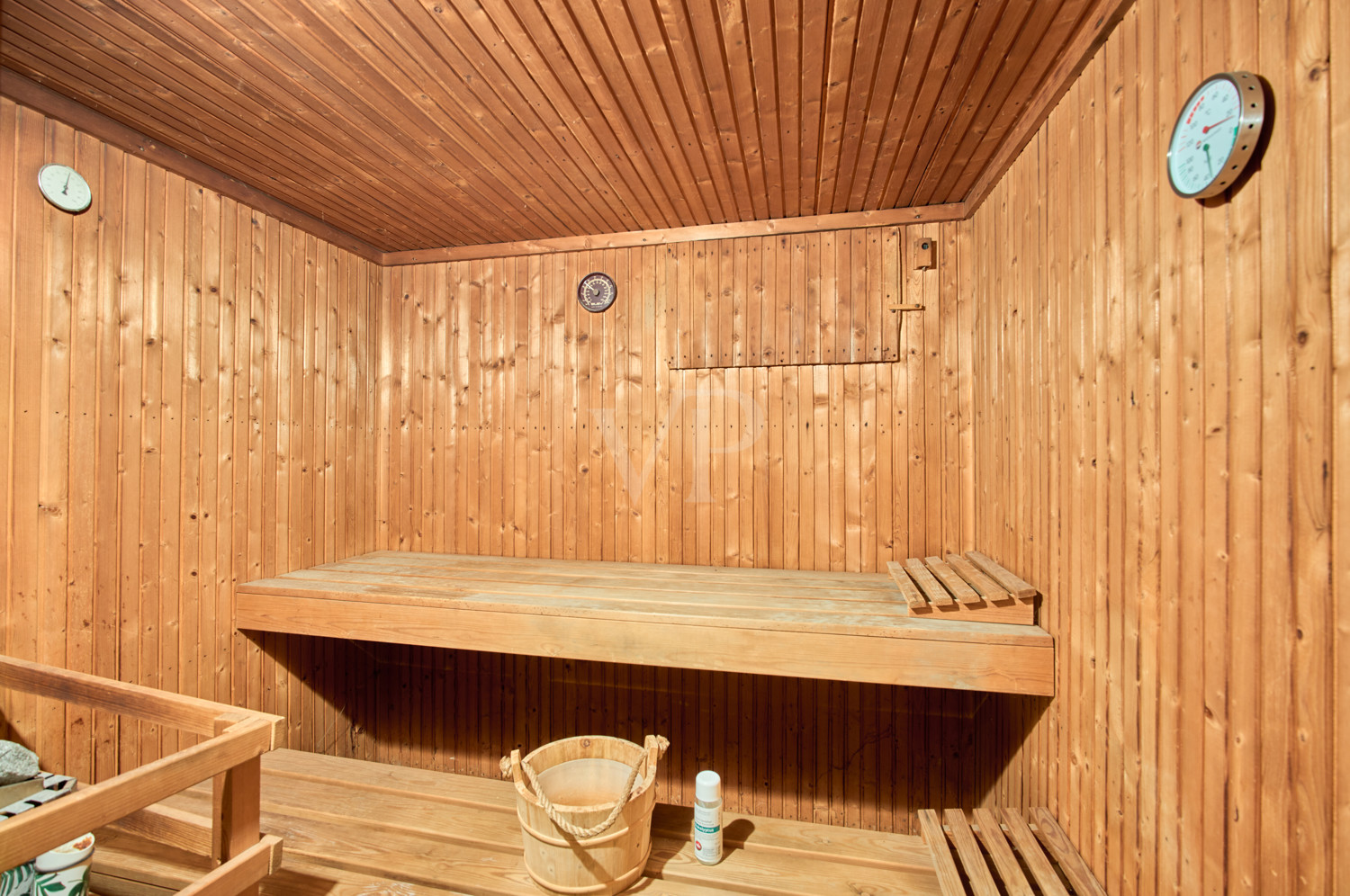 Keller Sauna