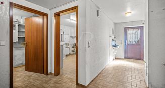 von_poll_real_estate_property_25106009_image_11