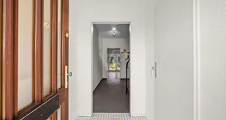 von_poll_real_estate_property_25147010_image_2