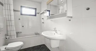 von_poll_real_estate_property_25147010_image_10