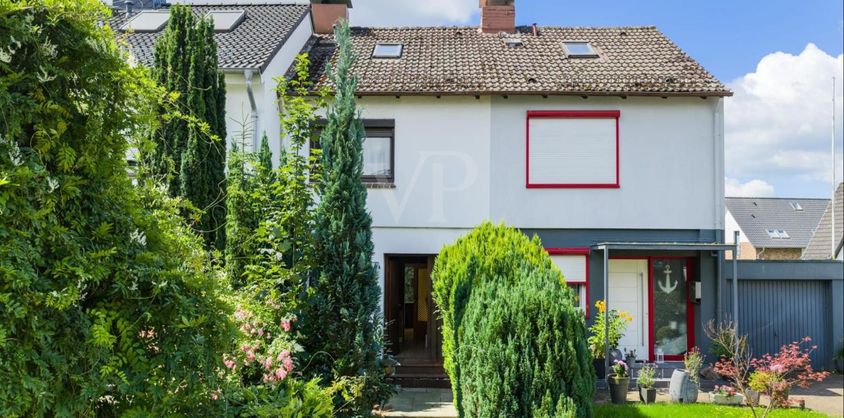 von Poll Immobilien GmbH