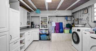 von_poll_real_estate_property_25147003_image_14