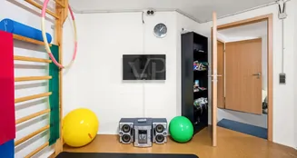 von_poll_real_estate_property_25106019_image_21