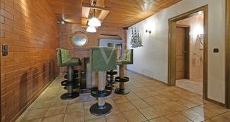 von_poll_real_estate_property_25106010_image_2