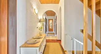 von_poll_real_estate_property_25147011_image_2