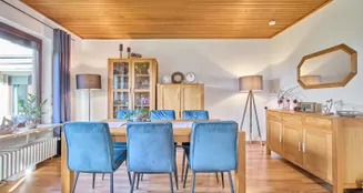 von_poll_real_estate_property_25147011_image_5