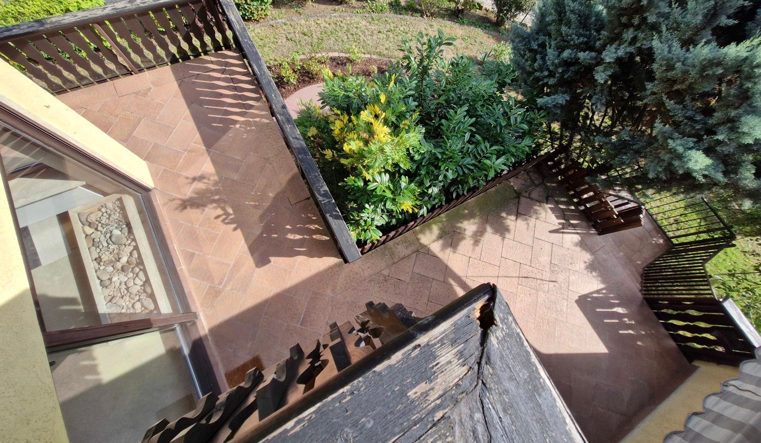 DG, Ausblick vom Balkon, #165033