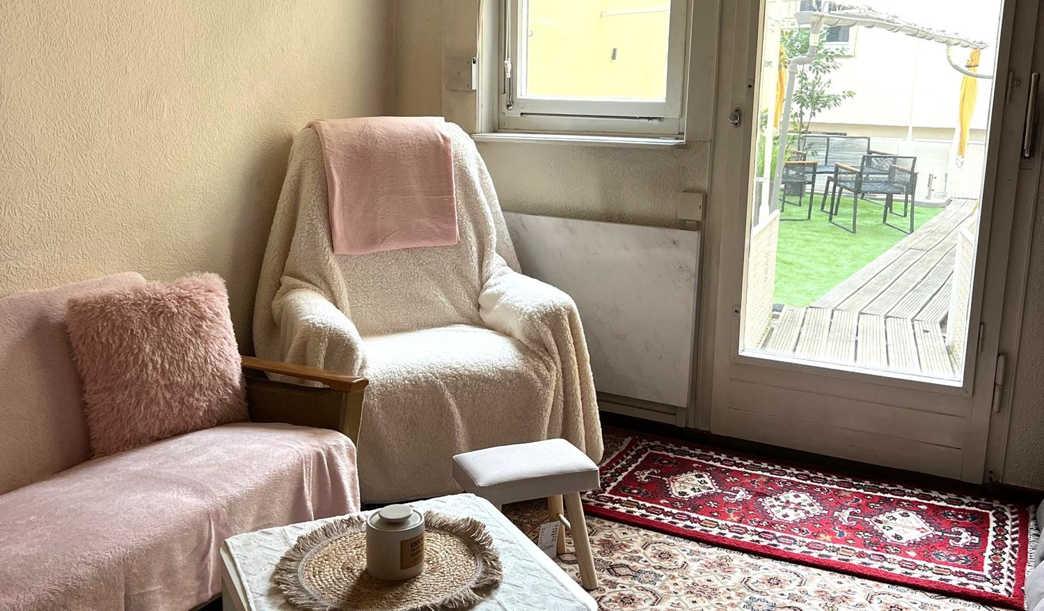OG Wohnzimmer mit Terrassenzugang