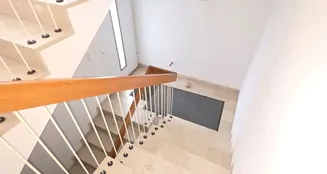 von_poll_real_estate_property_25050018_image_14