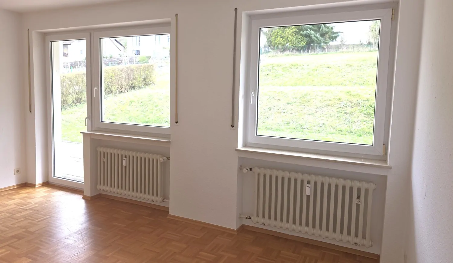 OG 1 Kinderzimmer mit Zugang zur Terrasse & Garten (1)_#161118