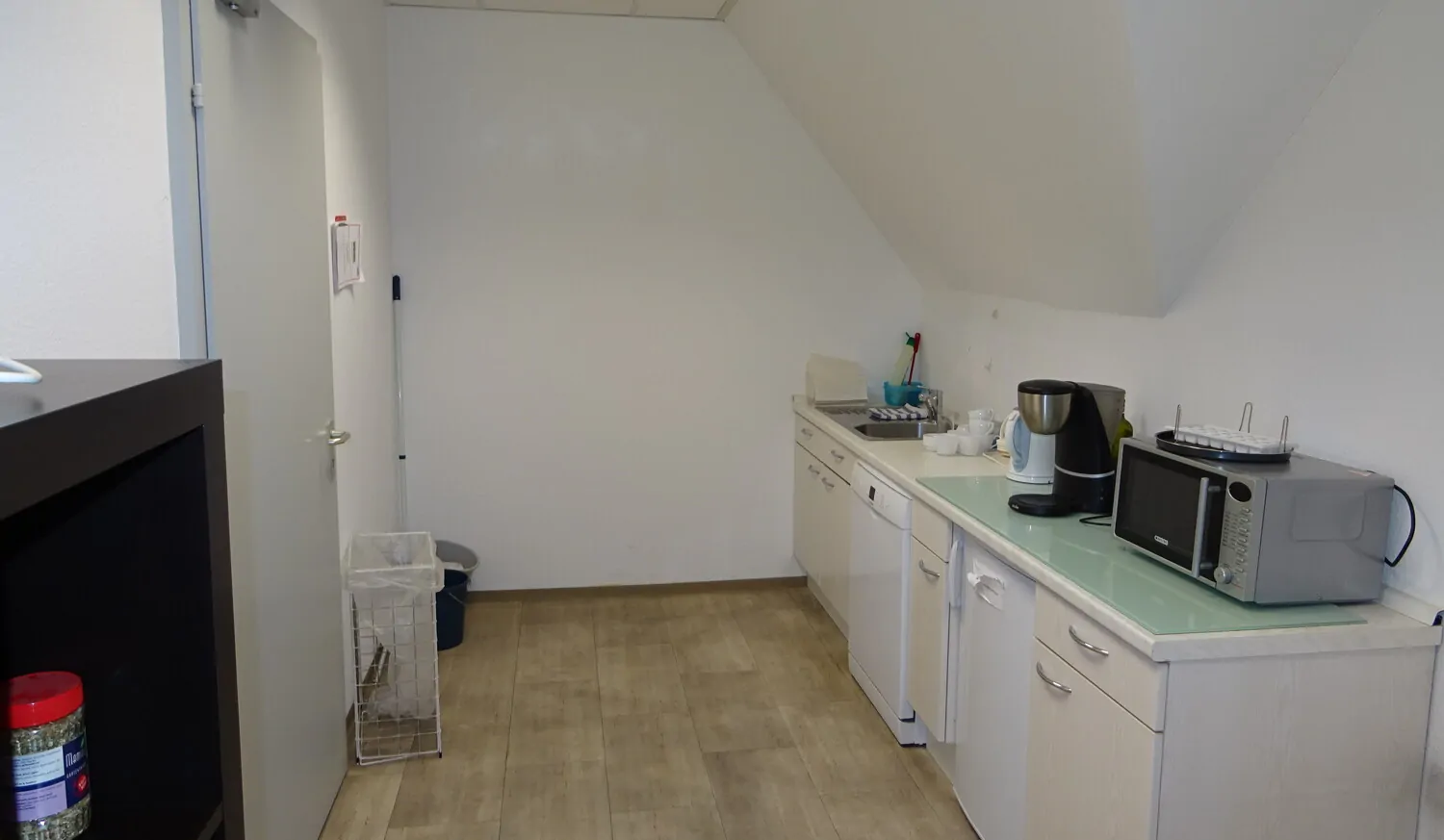 Eine der beiden Teeküchen #DSC08620