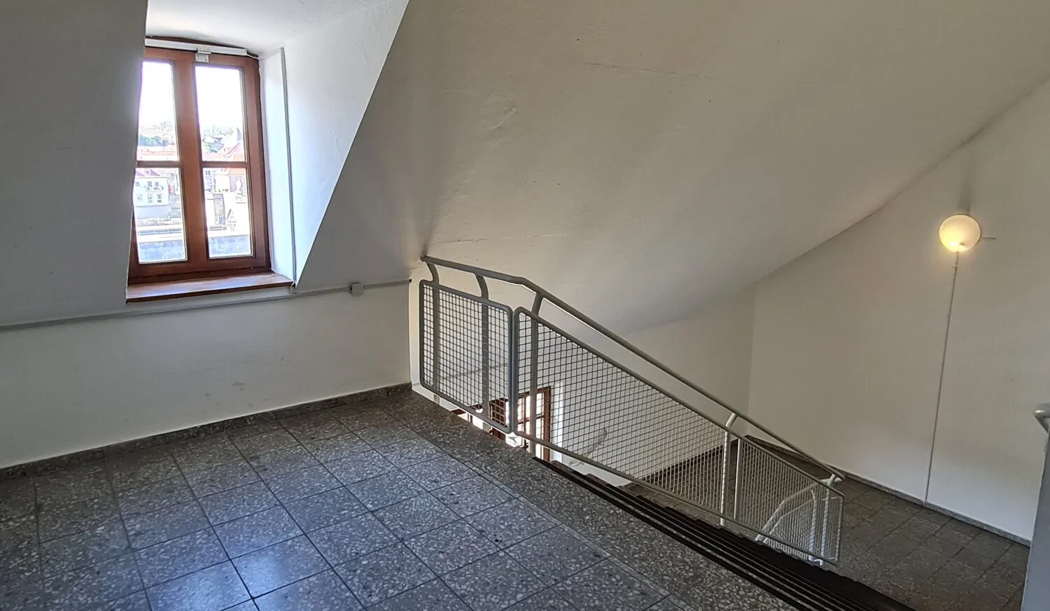 Treppenhaus zum Mainkai, eines der beiden Treppenhäuser #135150