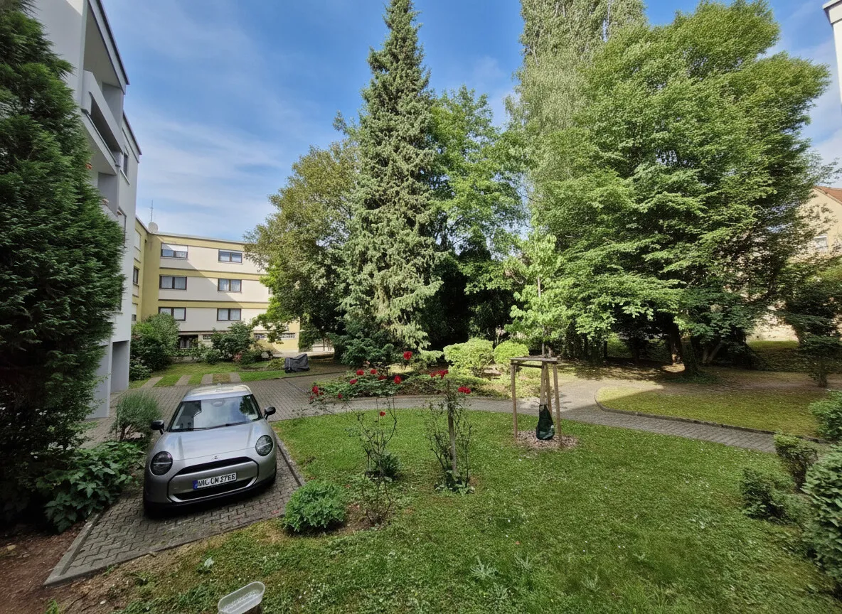 Gartenseite, parkähnlicher Innenhof, # Neu