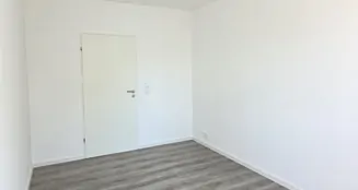 von_poll_real_estate_property_25050029_image_8