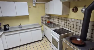 von_poll_real_estate_property_25050032_image_5