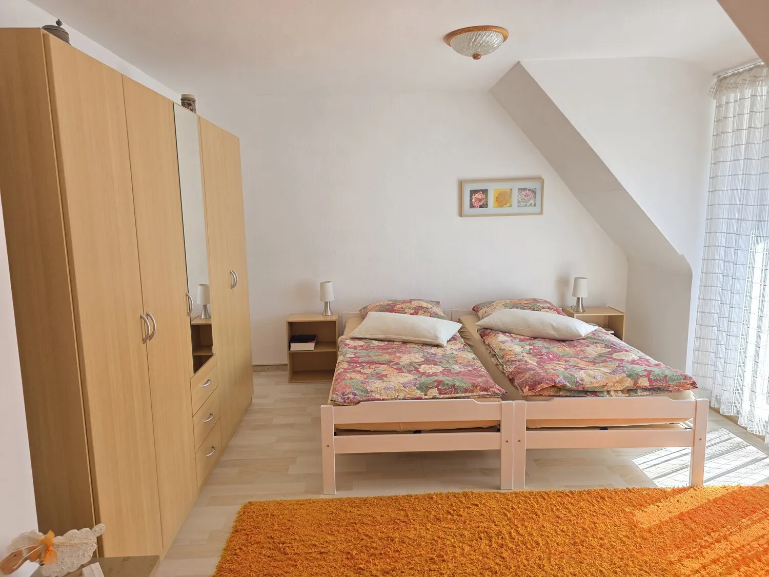 DG Schlafzimmer mit Balkonausgang (1)_#120954