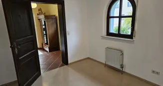 von_poll_real_estate_property_26050010_image_7