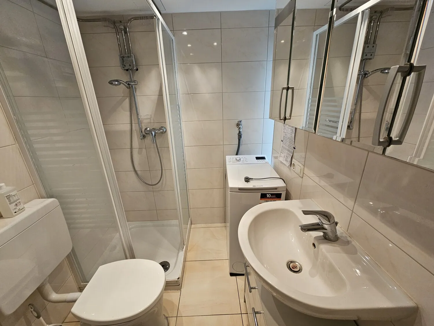 Tageslichtbad mit Dusche
