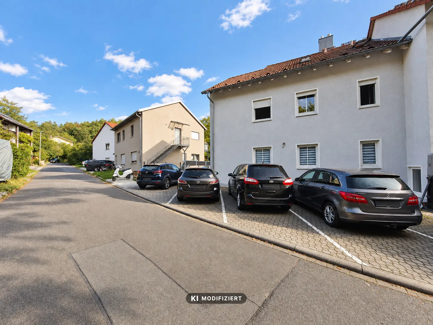 Stellplätze des Hauses