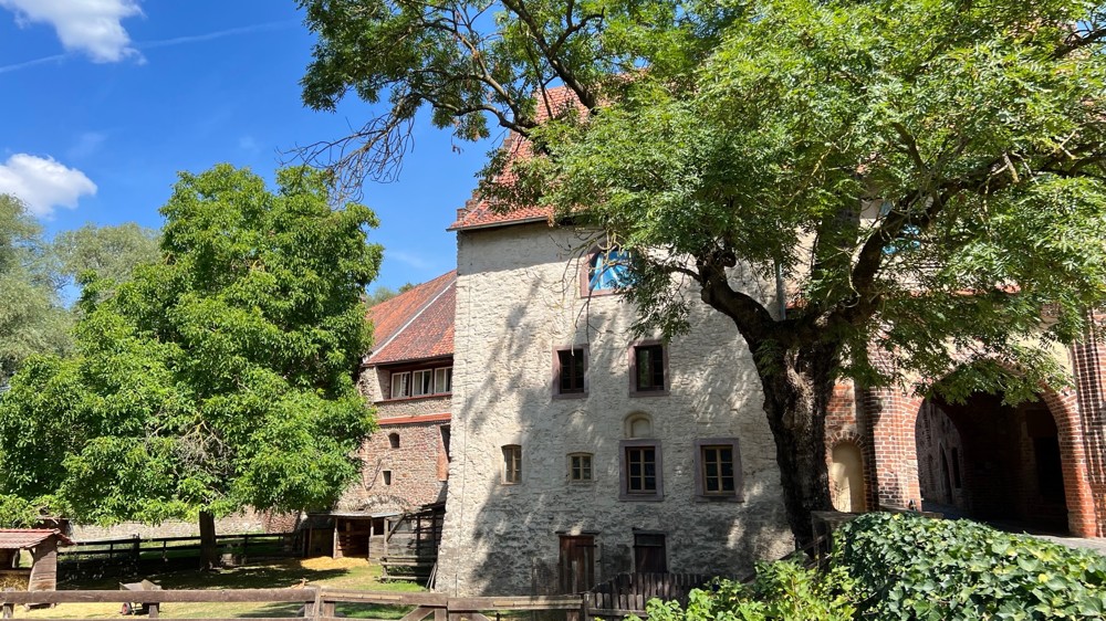 Einzigartiges Kutscherhaus im Schlosshof von Altenhausen