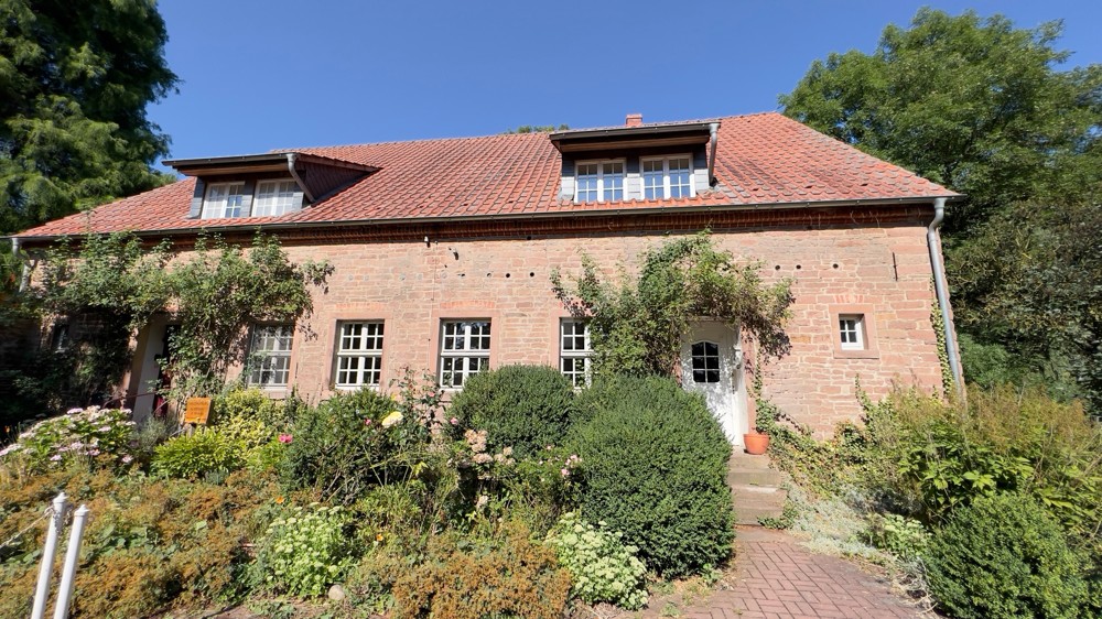 Einzigartiges Kutscherhaus im Schlosshof von Altenhausen