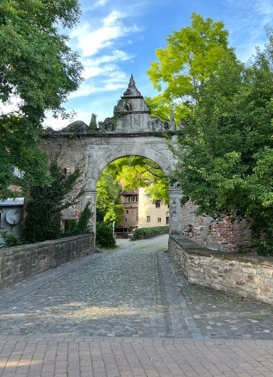 Einzigartiges Kutscherhaus im Schlosshof von Altenhausen