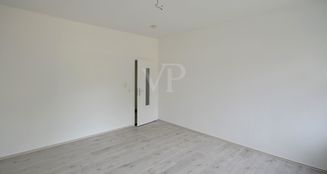 von_poll_real_estate_property_22156043_image_12