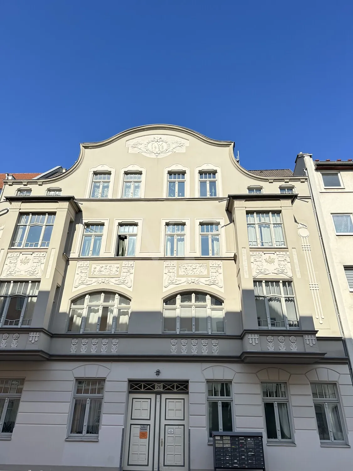 Kapitalanleger oder Eigennutzer aufgepasst, einzigartige Dachgeschosswohnung zu verkaufen!