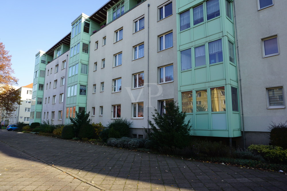 Moderne Wohnung mit Balkon und Keller in zentraler Lage