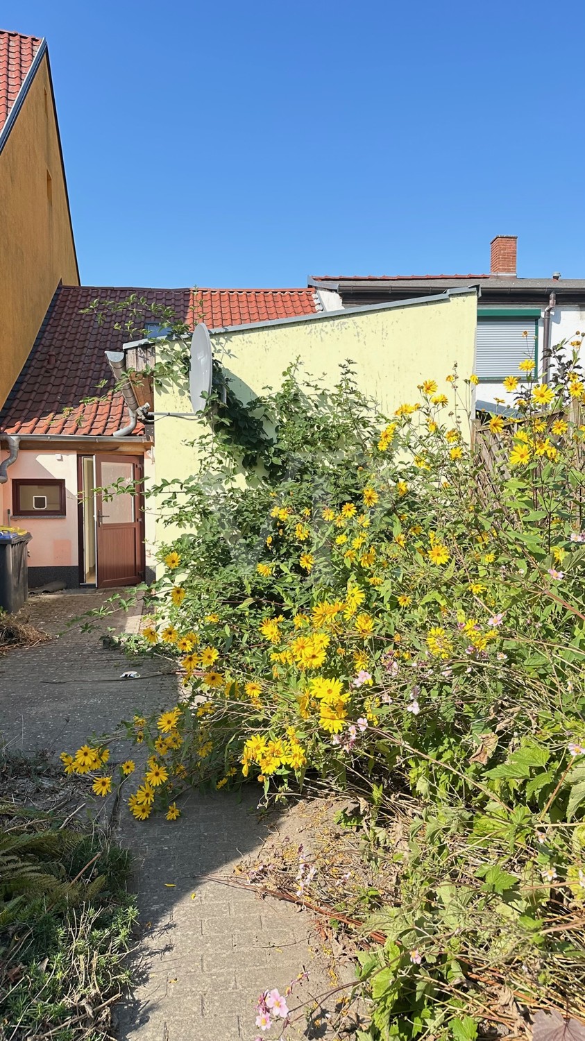 Kleines Reihenmittelhaus mit Garten!