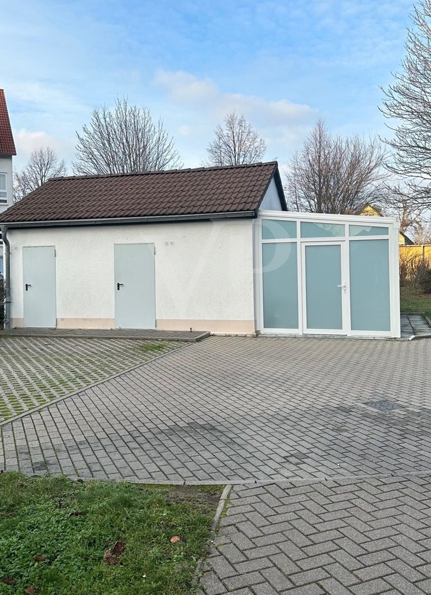 Singles aufgepasst, Dachgeschosswohnung mit Balkon zu vermieten!