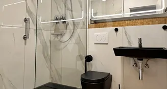 von_poll_real_estate_property_25156019_image_13