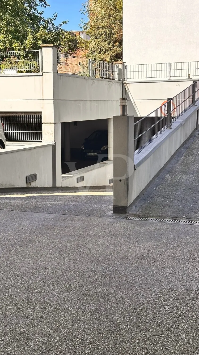Einfahrt Tiefgarage