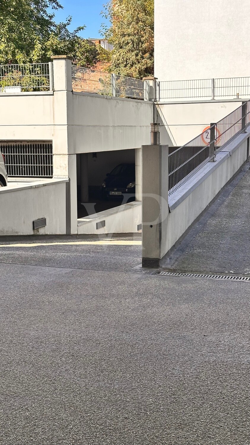 Einfahrt Tiefgarage