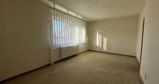 von_poll_real_estate_property_25156028_image_20